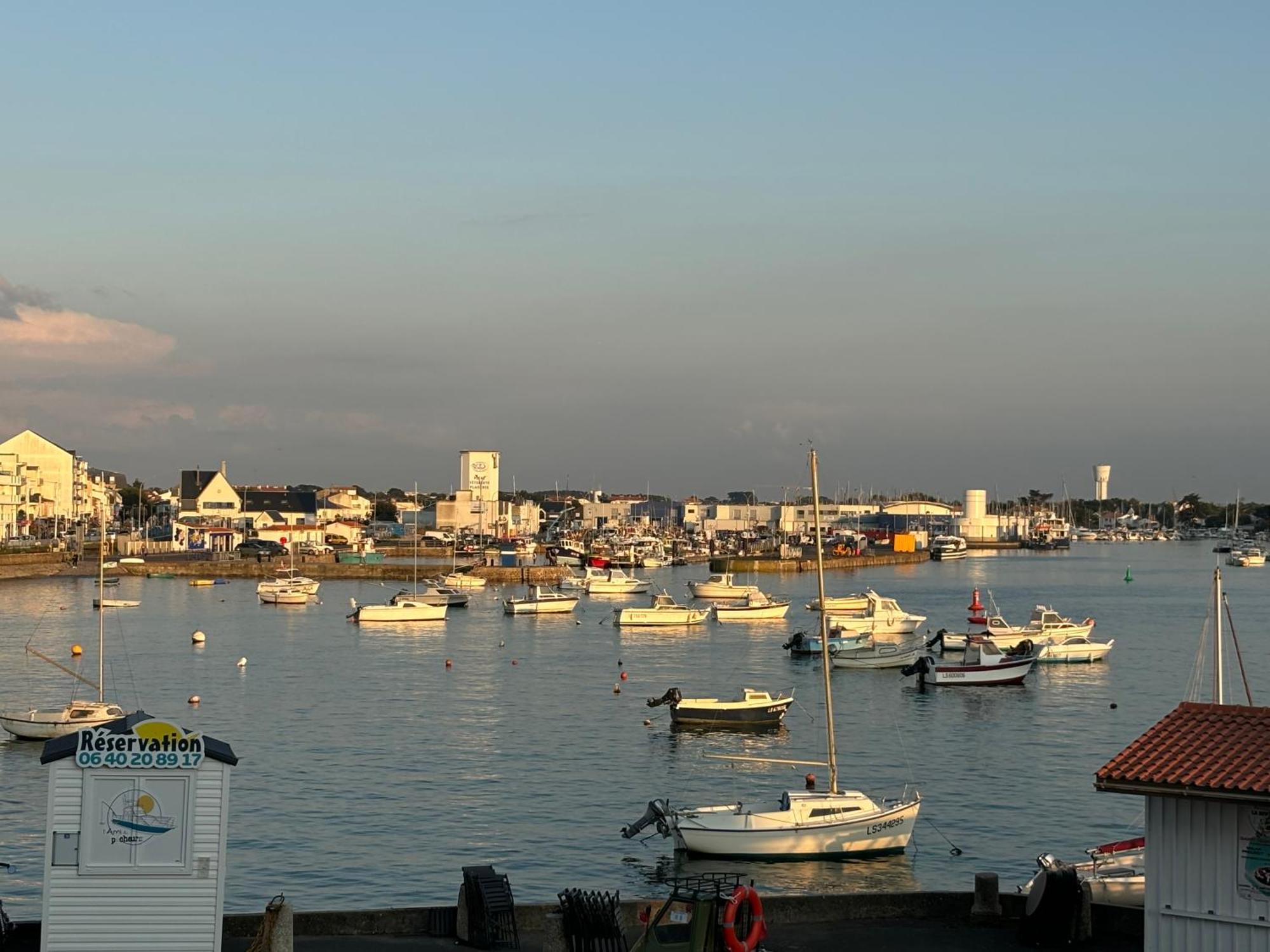 Vue Panoramique Port Et Ocean Apartment Saint Gilles Croix de vie Luaran gambar